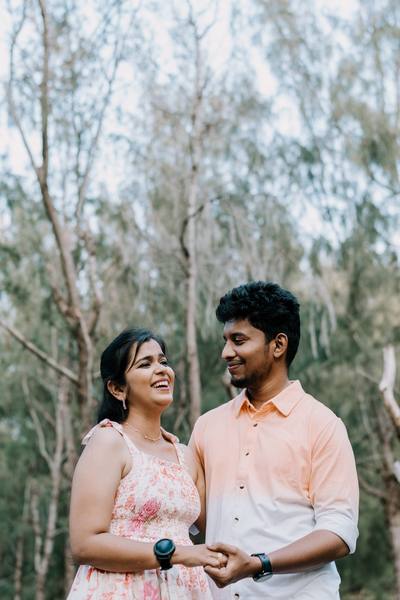 Jayashree and Rajesh — photograph 1