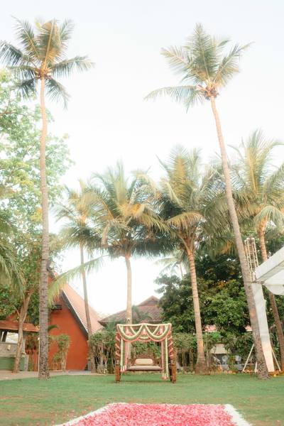 Nivedha and Ajit — photograph 128